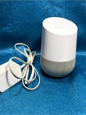 Google Home Smart Speaker Google Assistant Model Home w Original AC Adapter